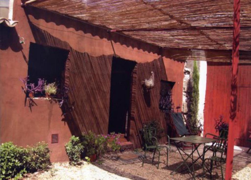 La Mazade De Saint Mamert Quarto foto